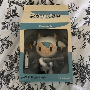 Tokidoki Moofia 6” figure